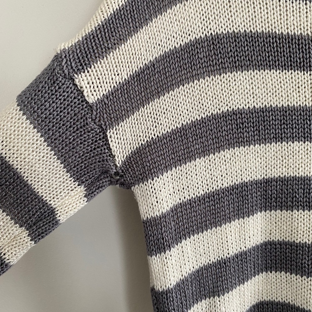 Sweater! - Picture 3 of 7